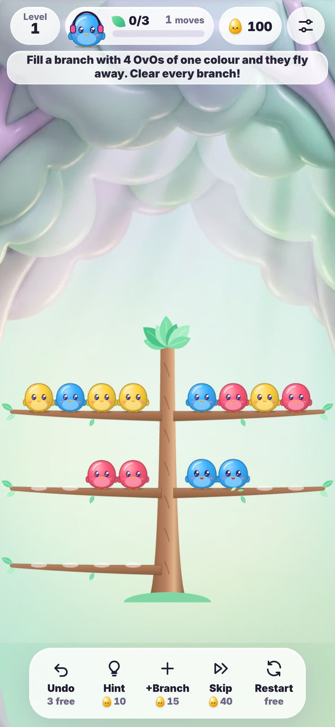 Chick Sort level 1 on a phone with yellow, blue and red OvOs on branches and a tip about filling a branch with four of one colour